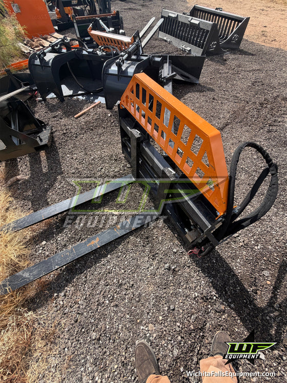 2026 LandHonor HPF-11-3000G Hydraulic Pallet Forks and Frame - 48 in., 3,000 lb