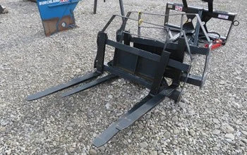 2026 LandHonor MPF-11-2000G Pallet Forks - Mini Skid Steer