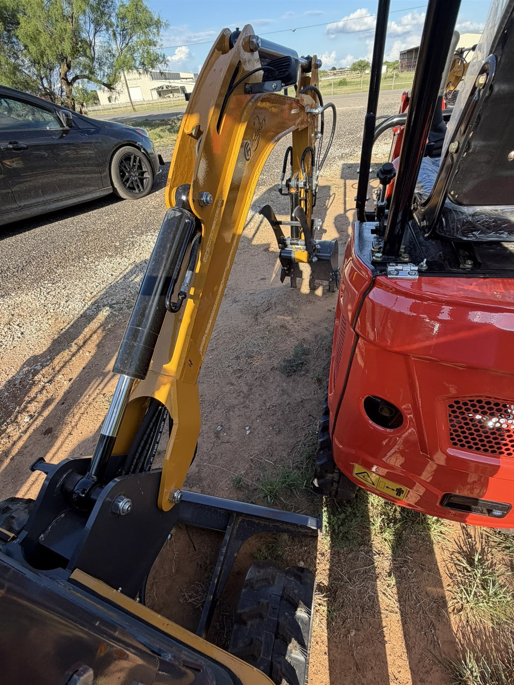 QK20R Mini Excavator with Hydraulic Thumb