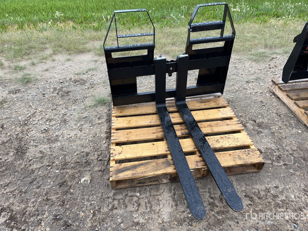 Skid Steer Pallet Forks - 6,600 lb Capacity