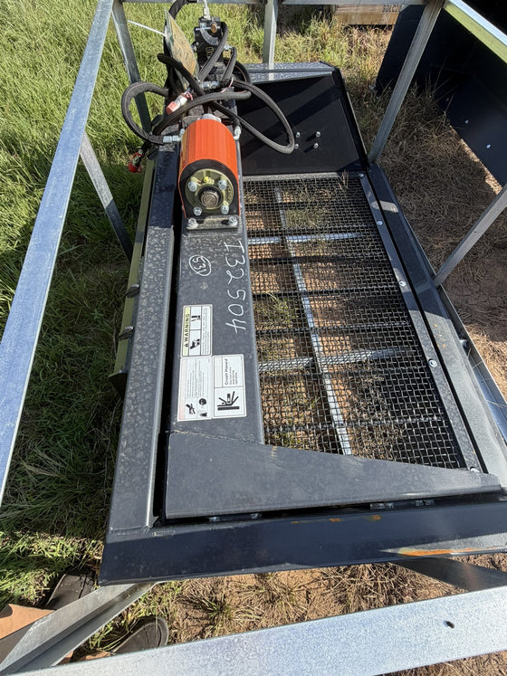 Wolverine 72 in. Hydraulic Screening Bucket - Skid Steer