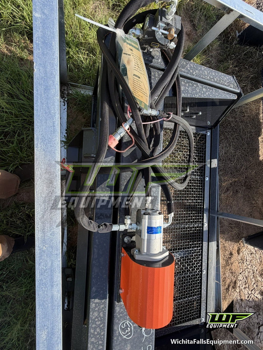 Wolverine 72 in. Hydraulic Screening Bucket - Skid Steer